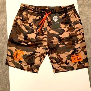 CROOKS & CASTLES MESH SHORT